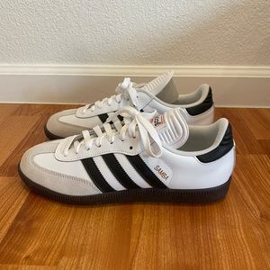 SAMBA CLASSIC SHOES